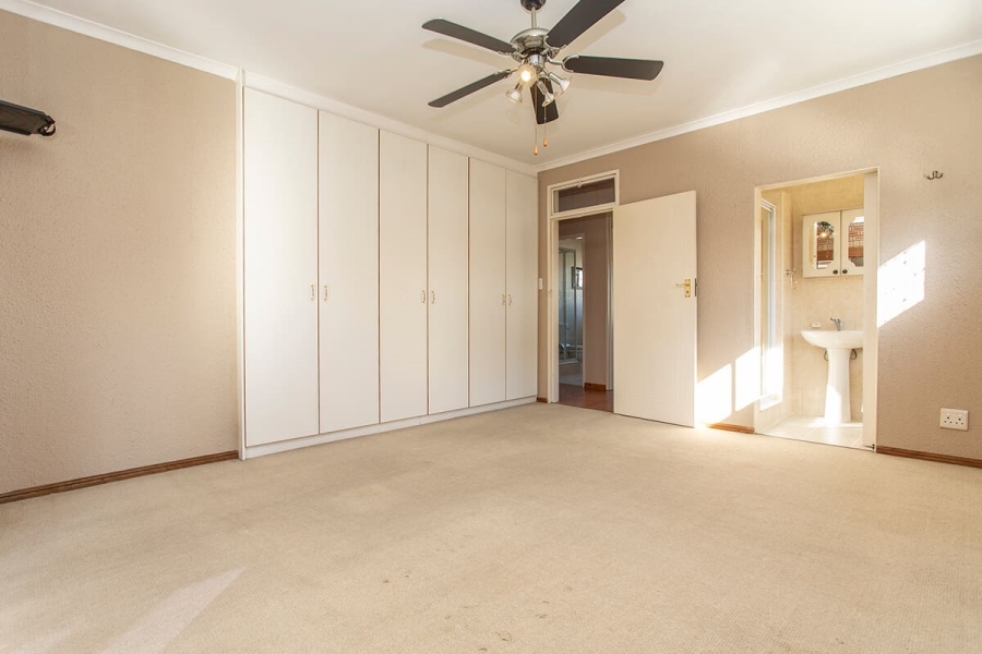 3 Bedroom Property for Sale in Ferndale Western Cape